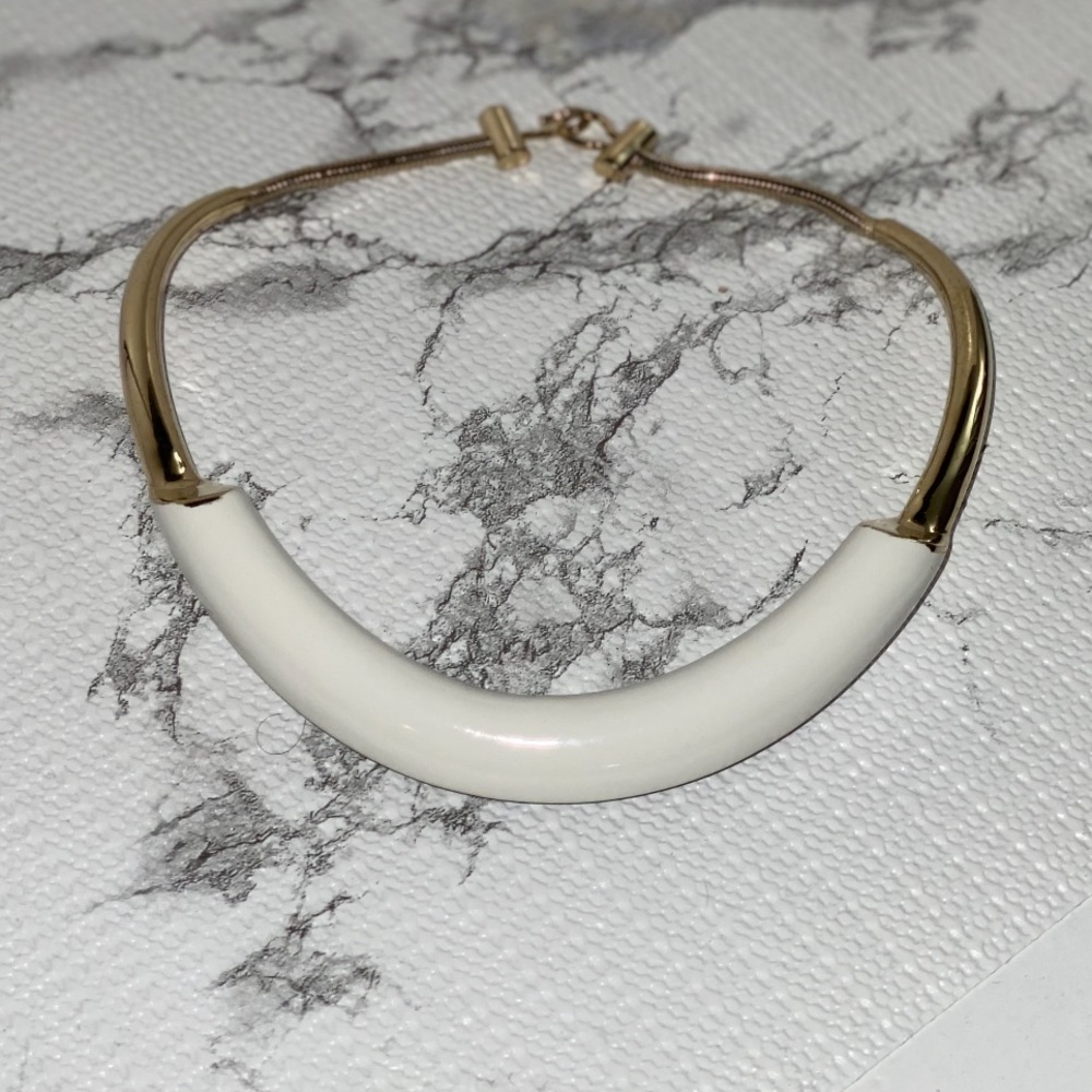 JASON WU FOR PLUMA WHITE/GOLD NECKLACE